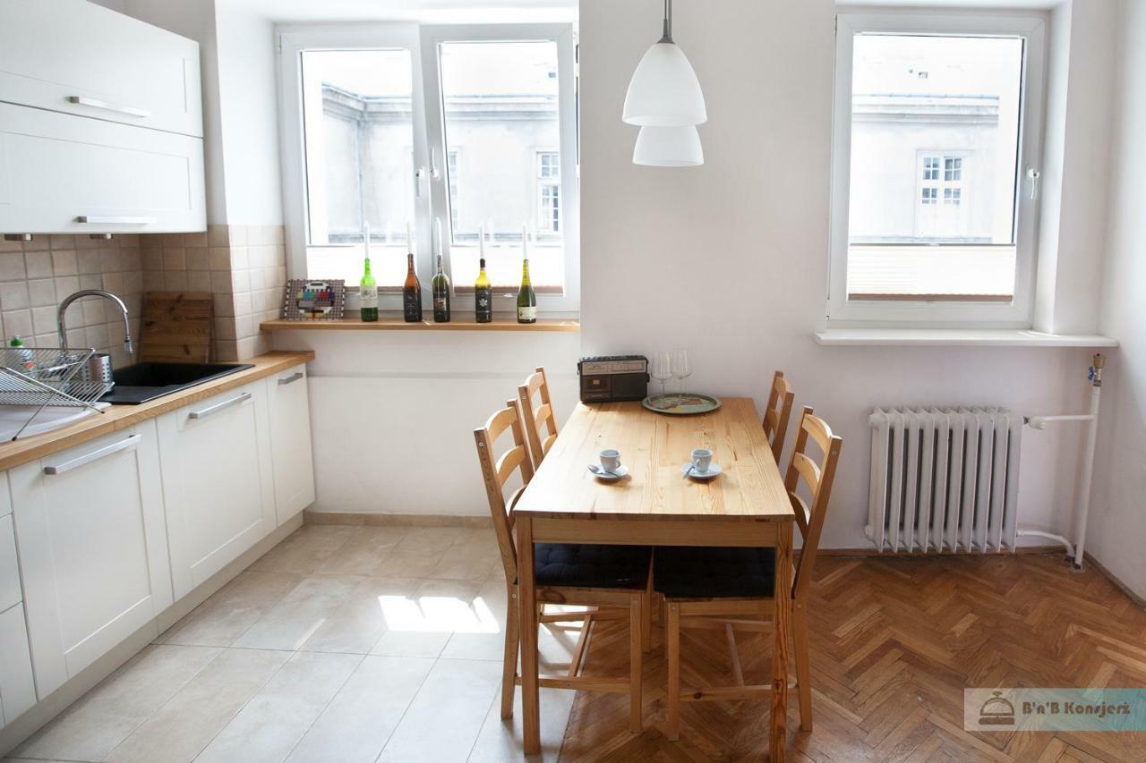 Warsaw Concierge Bracka Retro Flat Lejlighed Eksteriør billede